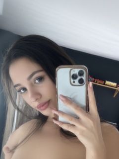 naked mom takes nude selfies in her sons bedroom part 4