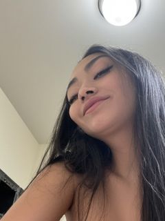 Dating site profile pictures