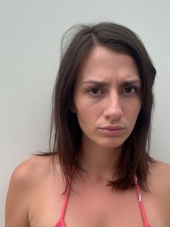 Moms in Swimwear (nn)