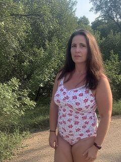 Various Women on Vacation