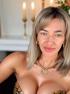 Romanian MILF Slut Anda Gabriela 13