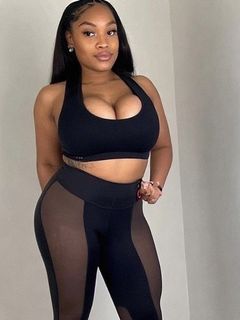 The hotness of sheer panel leggings