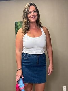 White moms and their dildoes