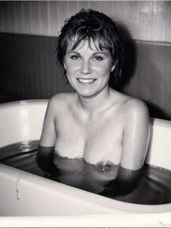 Fake Request-Singer Anne Murray