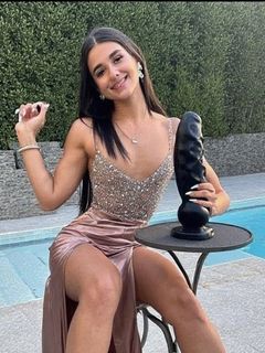 Prom Girls And Big Dildoes