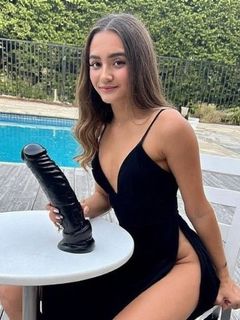 Prom Girls And Big Dildoes